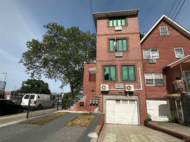 6111 159th Street, Fresh Meadows, NY 11365