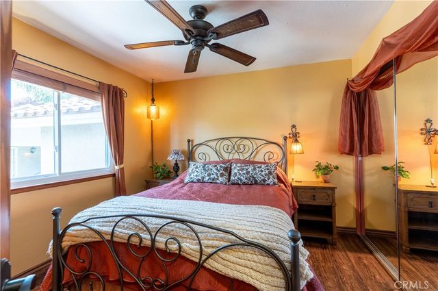 650 Ivywood Lane E, Simi Valley, CA 93065
