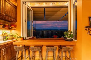 650 Ivywood Lane E, Simi Valley, CA 93065