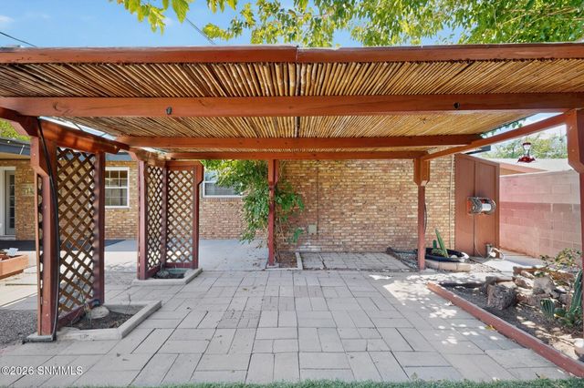 1915 Myrtle Avenue, Las Cruces, NM 88001