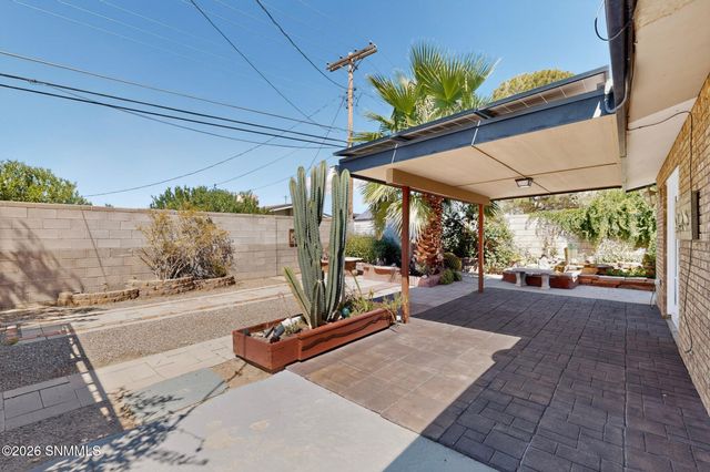 1915 Myrtle Avenue, Las Cruces, NM 88001