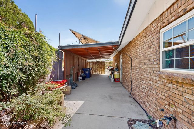 1915 Myrtle Avenue, Las Cruces, NM 88001