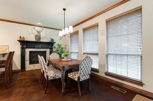 2601 Cheval Pointe Drive, Edmond, OK 73034