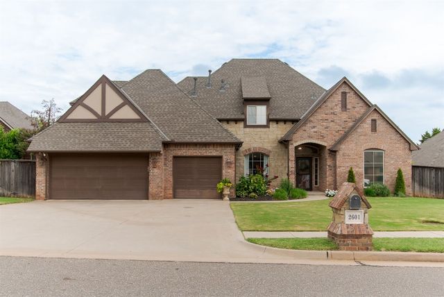 2601 Cheval Pointe Drive, Edmond, OK 73034