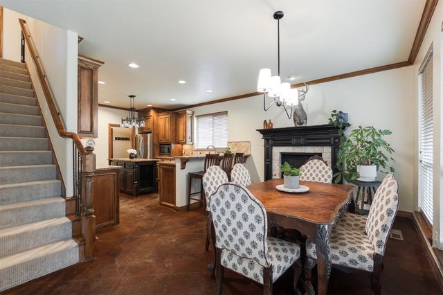 2601 Cheval Pointe Drive, Edmond, OK 73034