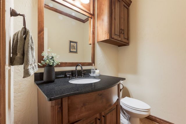 2601 Cheval Pointe Drive, Edmond, OK 73034