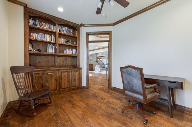 2601 Cheval Pointe Drive, Edmond, OK 73034