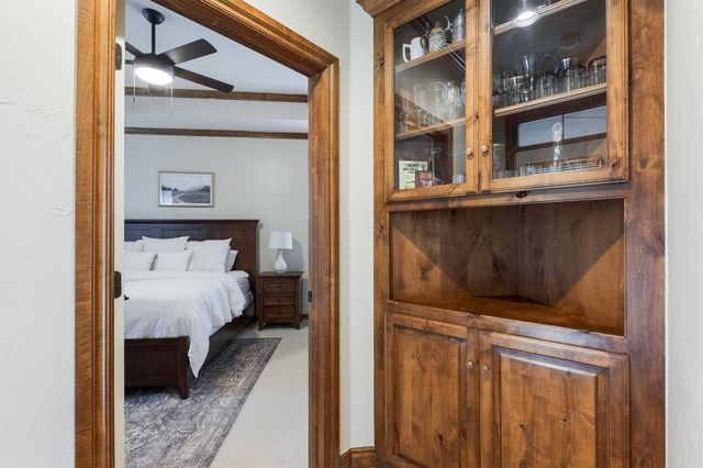 2601 Cheval Pointe Drive, Edmond, OK 73034