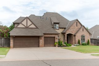 2601 Cheval Pointe Drive, Edmond, OK 73034