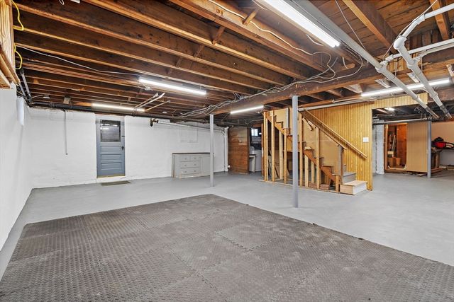 51 Gale Rd, Belmont, MA 02478