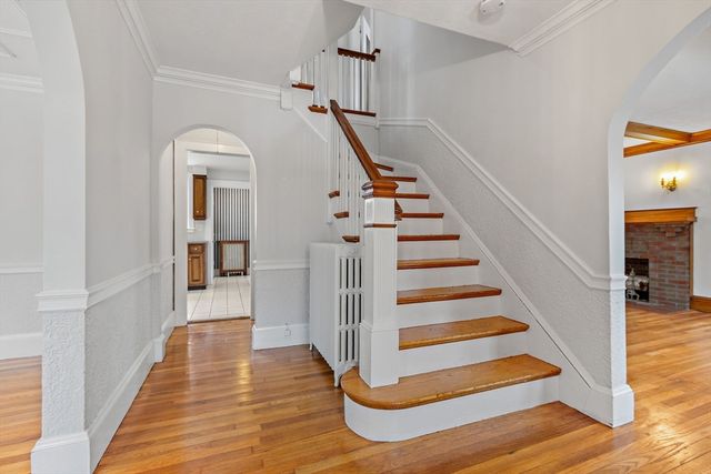 51 Gale Rd, Belmont, MA 02478