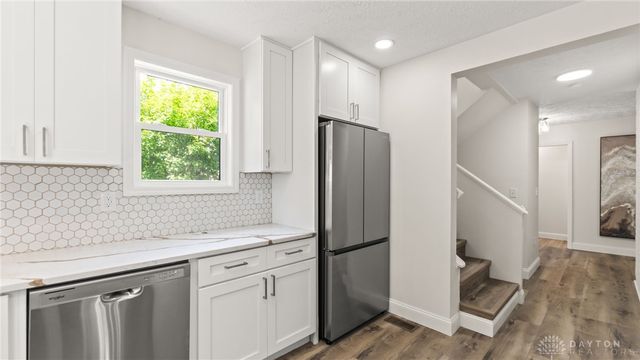 2410 Christalee Drive, Beavercreek, OH 45434
