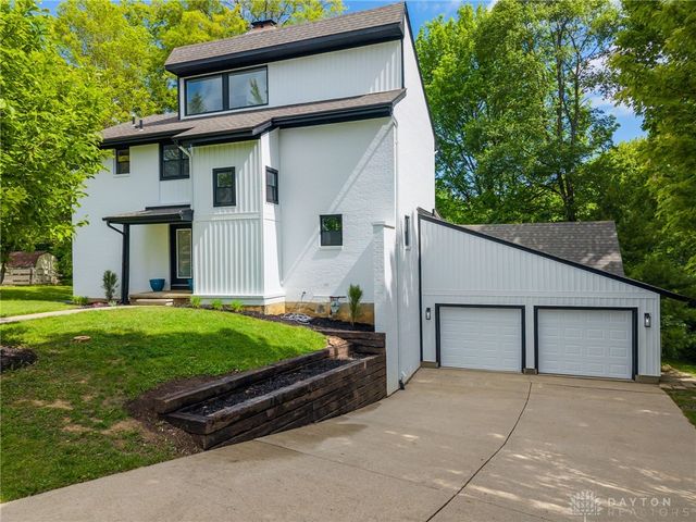 2410 Christalee Drive, Beavercreek, OH 45434