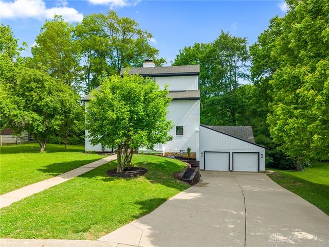 2410 Christalee Drive, Beavercreek, OH 45434