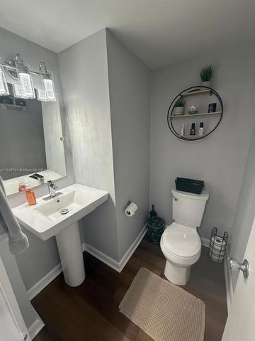 8123 Lagos De Campo Blvd A-2, Tamarac, FL 33321