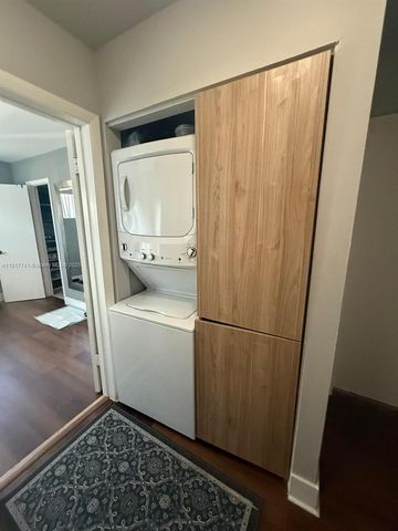 8123 Lagos De Campo Blvd A-2, Tamarac, FL 33321