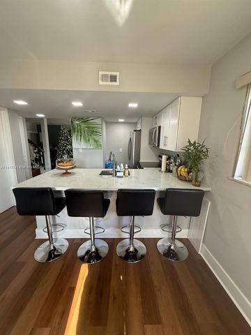 8123 Lagos De Campo Blvd A-2, Tamarac, FL 33321