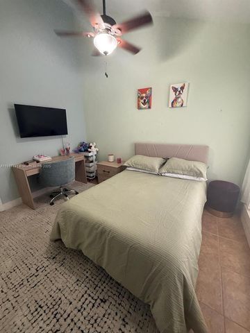 8123 Lagos De Campo Blvd A-2, Tamarac, FL 33321