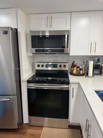 8123 Lagos De Campo Blvd A-2, Tamarac, FL 33321