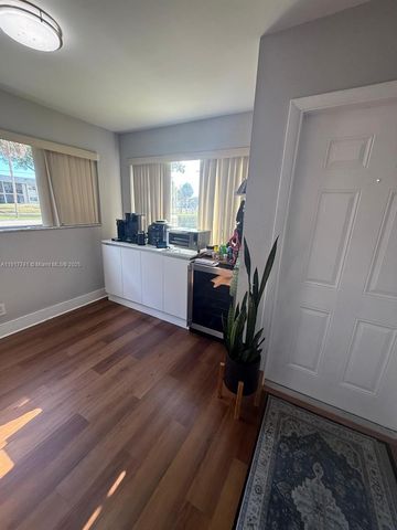 8123 Lagos De Campo Blvd A-2, Tamarac, FL 33321