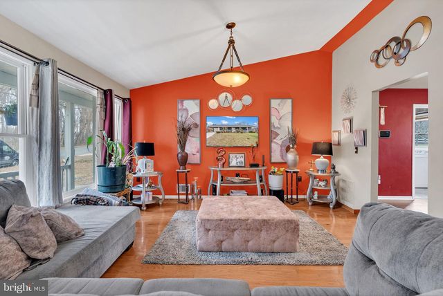 9104 TRUMPS HILL RD, Upper Marlboro, MD 20772