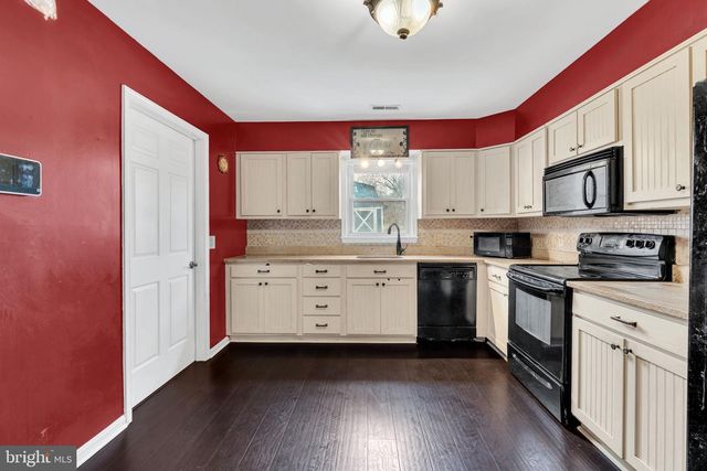 9104 TRUMPS HILL RD, Upper Marlboro, MD 20772