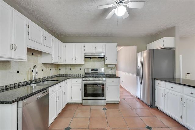 11105 Abbotts Station Drive, Duluth, GA 30097