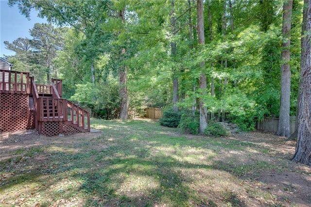 11105 Abbotts Station Drive, Duluth, GA 30097