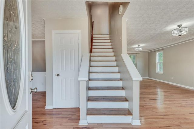 11105 Abbotts Station Drive, Duluth, GA 30097