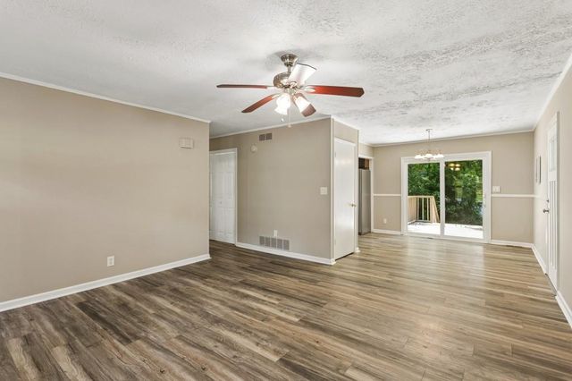 1025 James Street NW, Marietta, GA 30060