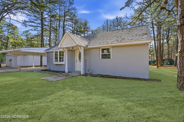 1130 Monroe Avenue, Manchester, NJ 08759