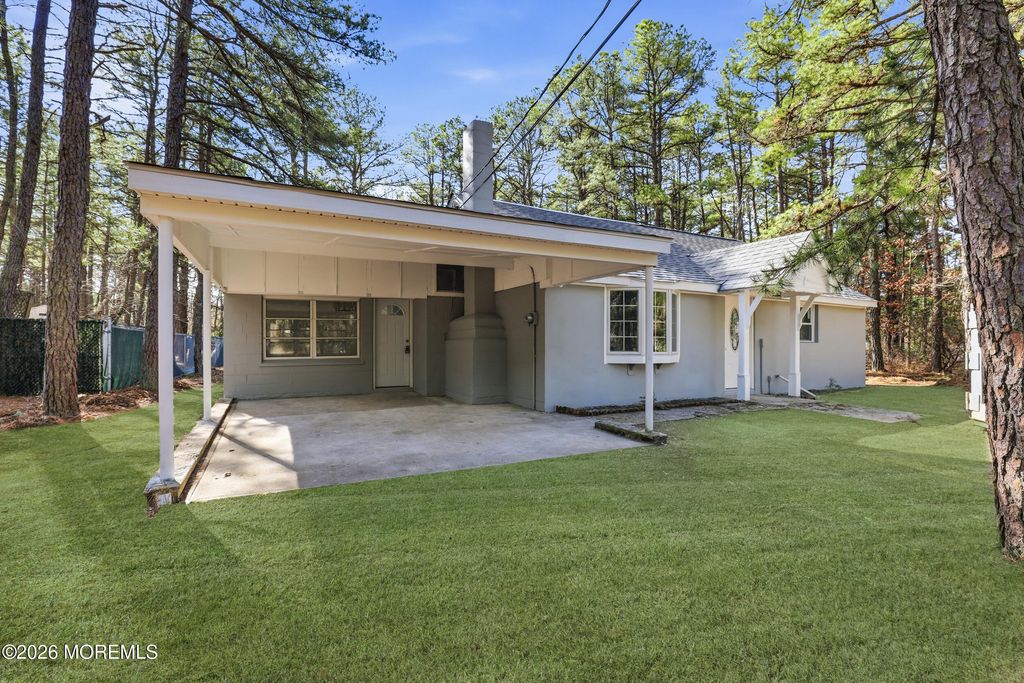 1130 Monroe Avenue, Manchester, NJ 08759