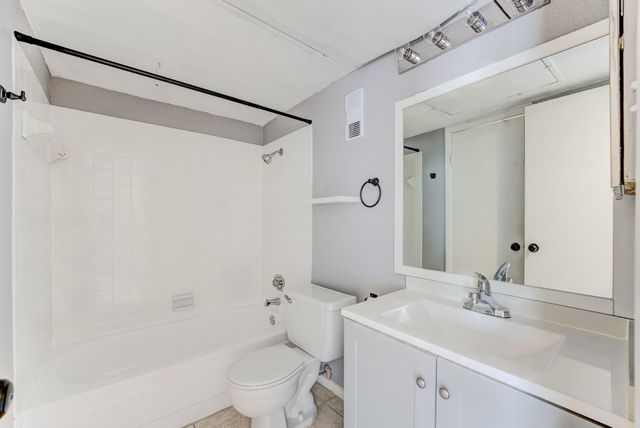 6001 Reims Road 1101, Houston, TX 77036