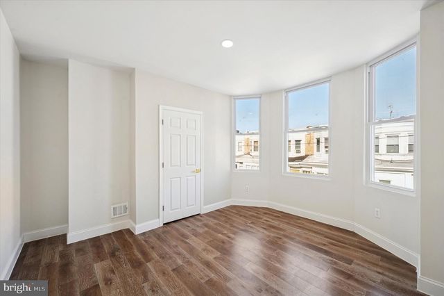 5612 RODMAN ST, Philadelphia, PA 19143