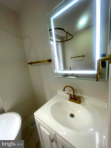 5612 RODMAN ST, Philadelphia, PA 19143