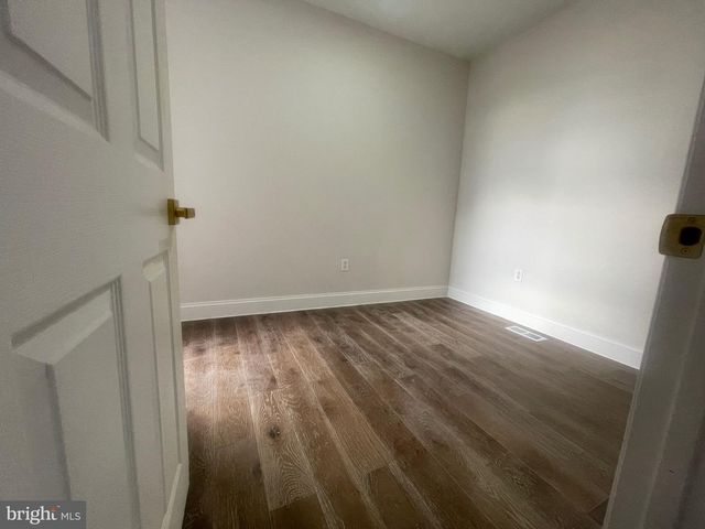 5612 RODMAN ST, Philadelphia, PA 19143