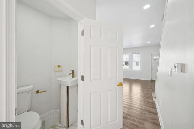 5612 RODMAN ST, Philadelphia, PA 19143