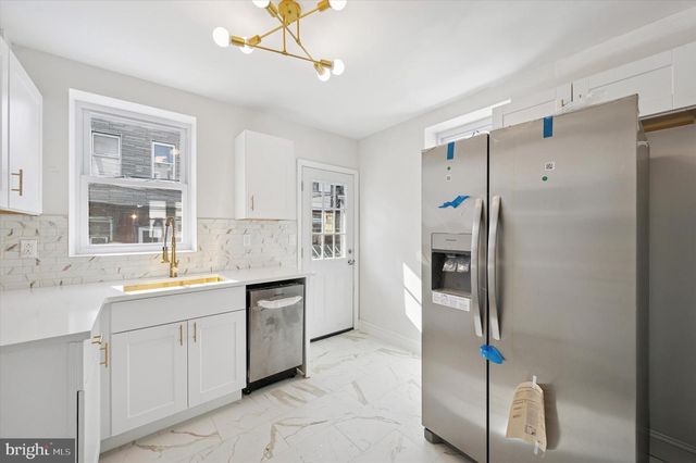 5612 RODMAN ST, Philadelphia, PA 19143