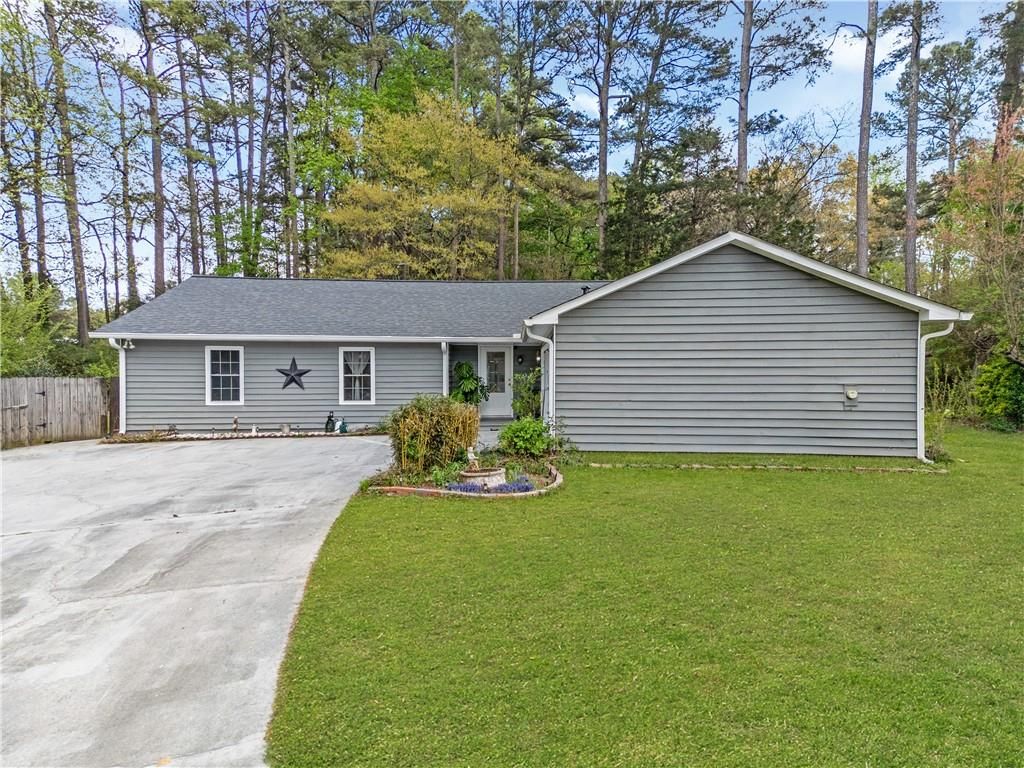 3914 N Fork Court, Lawrenceville, GA 30044