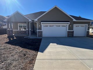 160 S 200 W, Henefer, UT 84033