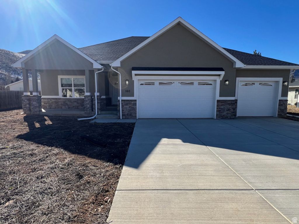 160 S 200 W, Henefer, UT 84033