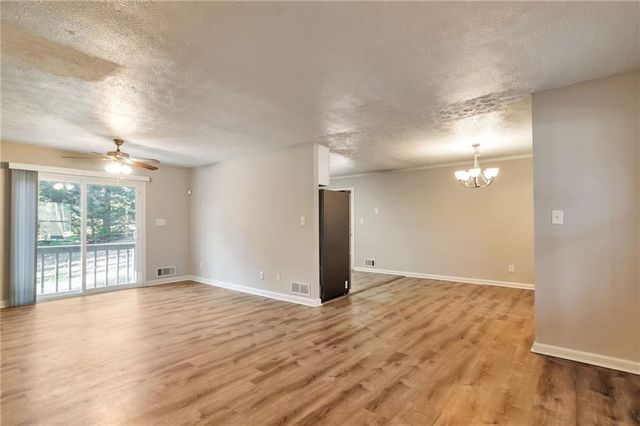 1221 Summit Links Court, Snellville, GA 30078