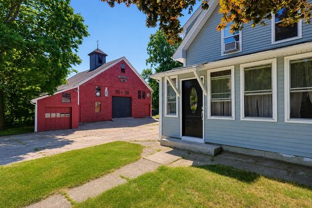 85 Fisher Street, Holliston, MA 01746