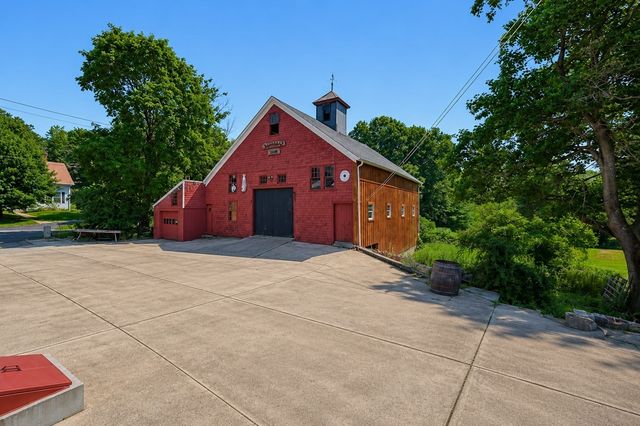 85 Fisher Street, Holliston, MA 01746