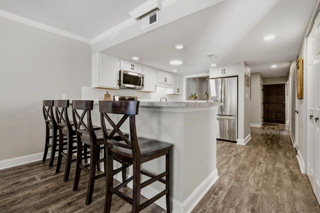 310 73rd Ave N Apt 1A, Myrtle Beach, SC 29572