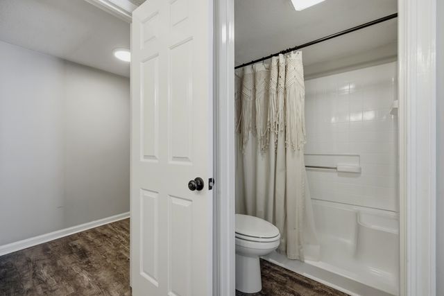 310 73rd Ave N Apt 1A, Myrtle Beach, SC 29572
