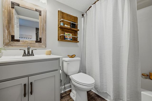 310 73rd Ave N Apt 1A, Myrtle Beach, SC 29572