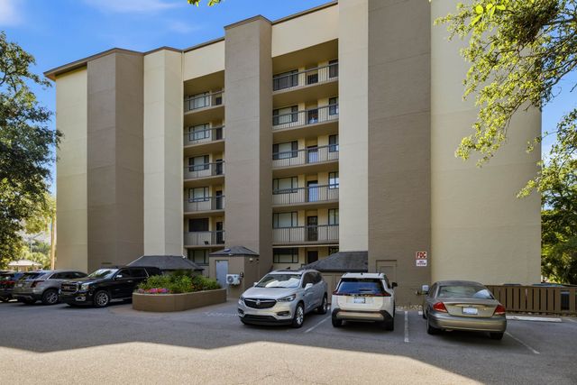 310 73rd Ave N Apt 1A, Myrtle Beach, SC 29572