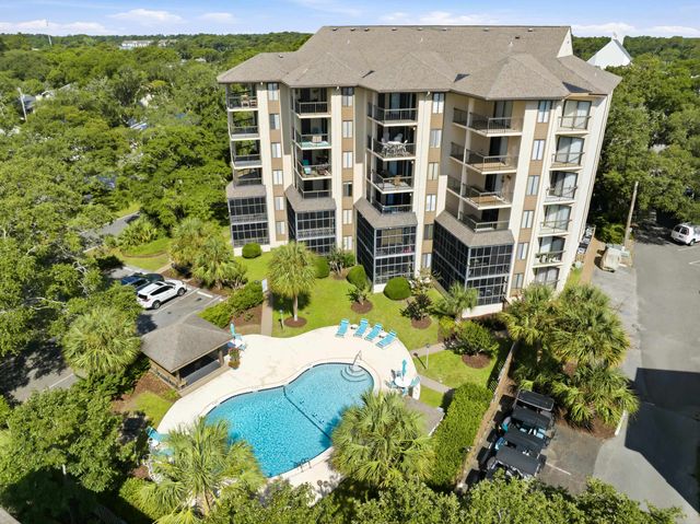 310 73rd Ave N Apt 1A, Myrtle Beach, SC 29572
