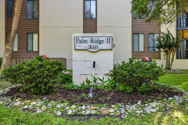 310 73rd Ave N Apt 1A, Myrtle Beach, SC 29572